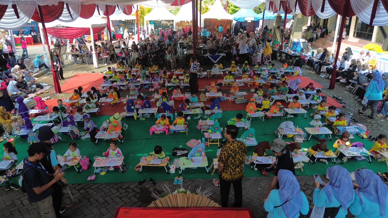 Peringati Satu Dekade Museum Daerah, Dindikbud Tanamkan Cinta Budaya Lewat Lomba Mozaik Topeng Kaliwungu