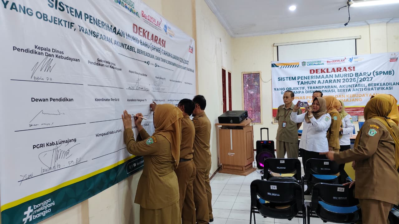 Perkuat Integritas Pendidikan, Dindikbud Lumajang Deklarasikan SPMB 2026 yang Transparan dan Anti-Gratifikasi